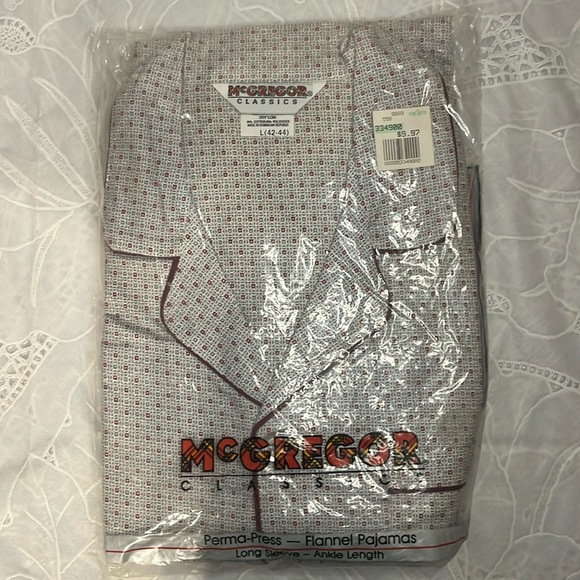 NWT Vintage McGregor classics flannel Pajamas. Size L 42-44 - Picture 1 of 4